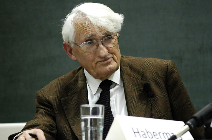 Quale posto per le religioni nella società? Confronto tra J. Habermas e J. Ratzinger 